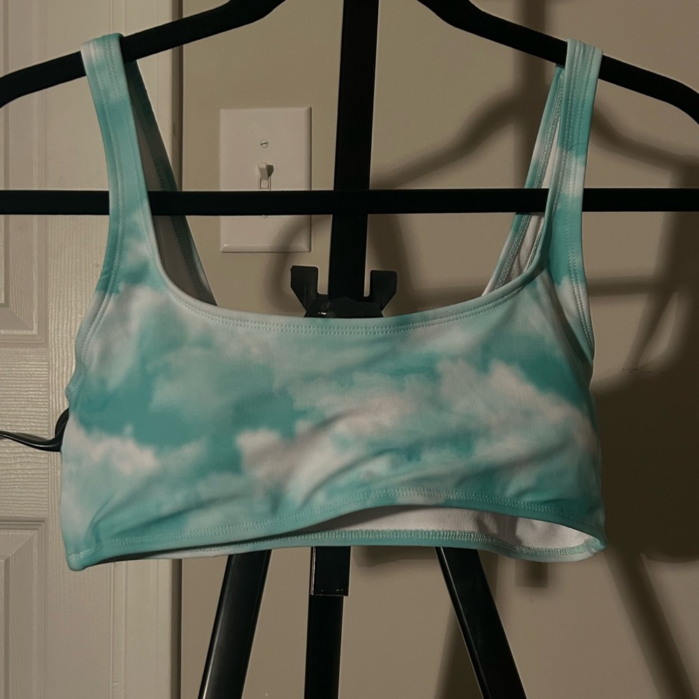 -Cloud Print Bikini Top